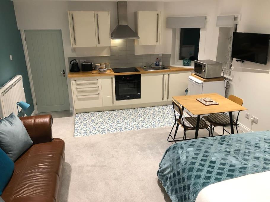 Hideaway Between Coast And Moors In A Beautiful Village Apartment Sleights 외부 사진