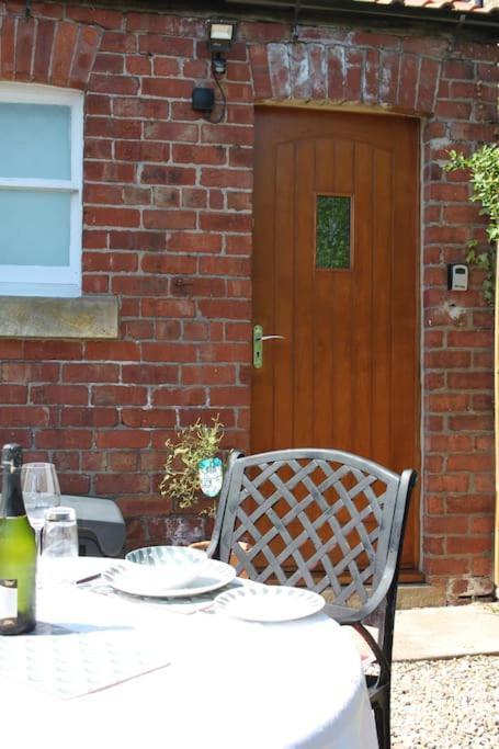 Hideaway Between Coast And Moors In A Beautiful Village Apartment Sleights 외부 사진