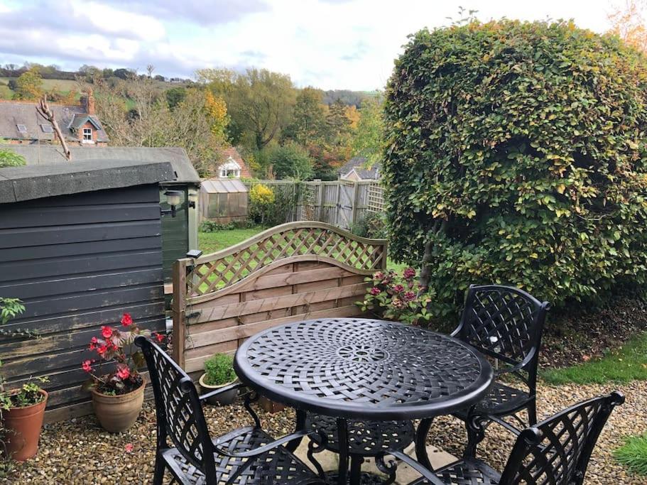 Hideaway Between Coast And Moors In A Beautiful Village Apartment Sleights 외부 사진